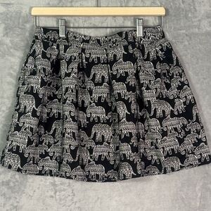 Aeropostale Flowy Black White Elephant Skirt Zippered Back Medium